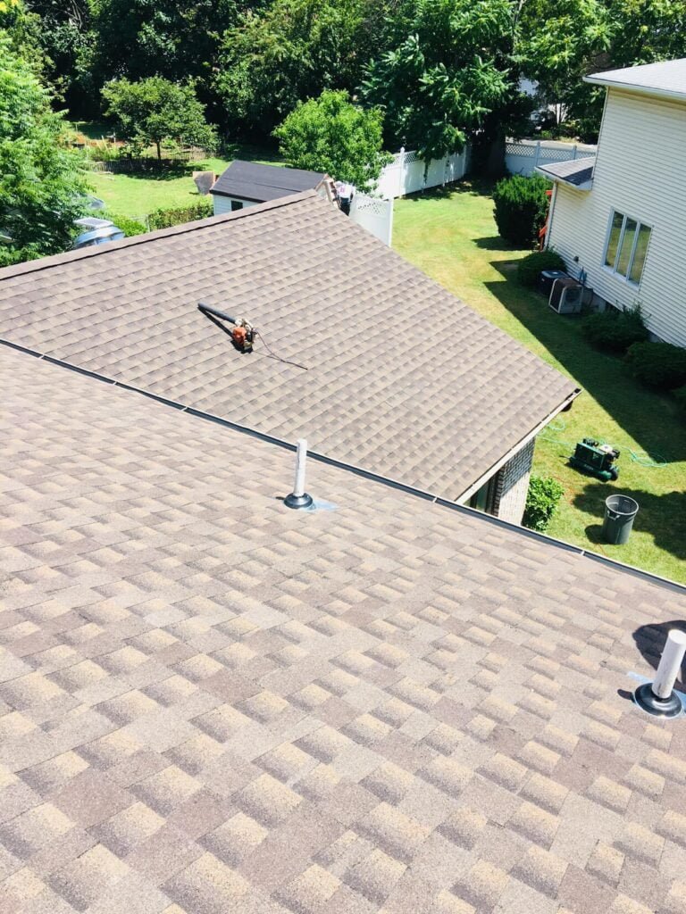 Emergency-Roof-Leak-Repairs