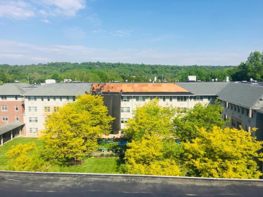 Roof-Sealant-Application-Services